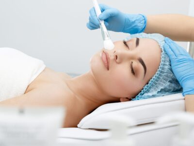 Formare specializată în cosmetică